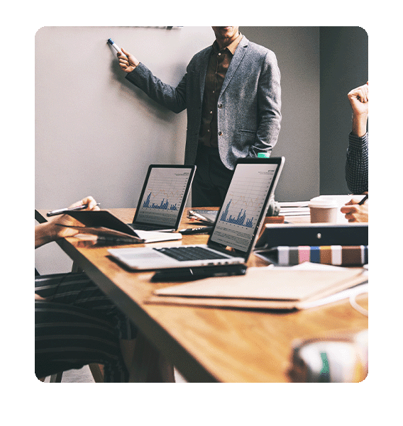 Durante as reuniões de alinhamento verificamos o que precisa ser melhorado para atingir todo o potencial que nossos serviços podem entregar